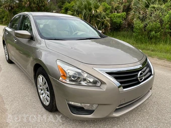 2014 Nissan Altima 2.5 S - miniatura 4
