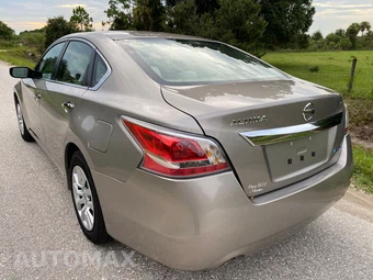 2014 Nissan Altima 2.5 S - miniatura 9