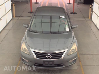 2014 Nissan Altima 2.5 S – miniatura 2