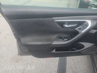 2014 Nissan Altima 2.5 S – miniatura 9