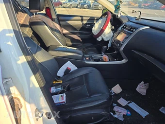 2014 Nissan Altima 2.5 SL – miniatura 8