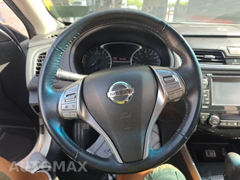 2014 Nissan Altima 2.5 SV – miniatura 10