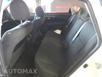 2014 Nissan Altima 2.5 SV – miniatura 13