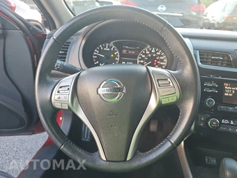 2014 Nissan Altima 2.5 SV – miniatura 10