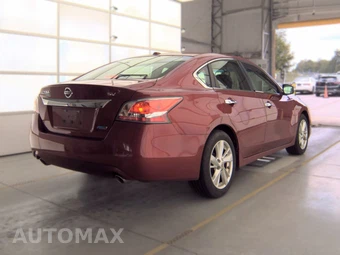 2014 Nissan Altima 2.5 SV – miniatura 4
