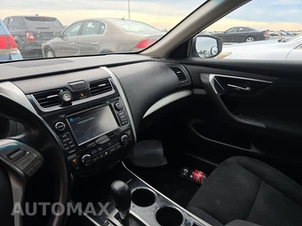 2014 Nissan Altima 2.5 SV – miniatura 11