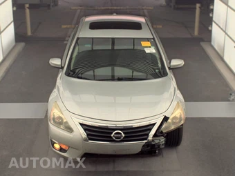 2014 Nissan Altima 2.5 SV – miniatura 2