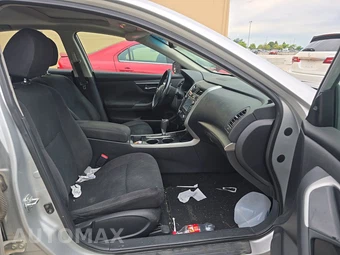 2014 Nissan Altima 2.5 SV – miniatura 8