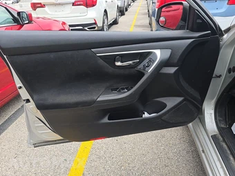 2014 Nissan Altima 2.5 SV – miniatura 9