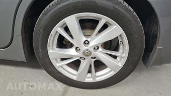 2014 Nissan Altima 2.5 SV - miniatura 31