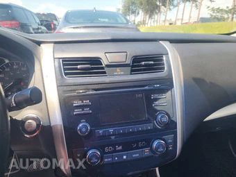 2014 Nissan Altima 2.5 SV – miniatura 11