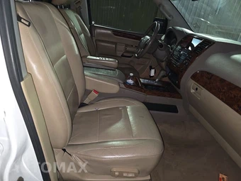 2014 Nissan Armada SL - miniatura 8