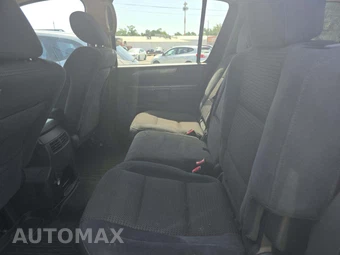 2014 Nissan Armada SV – miniatura 10