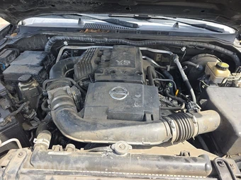 2014 Nissan Frontier SV Crew Cab Medium Bed – miniatura 15