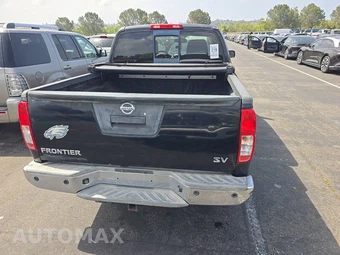 2014 Nissan Frontier SV Crew Cab Medium Bed – miniatura 5