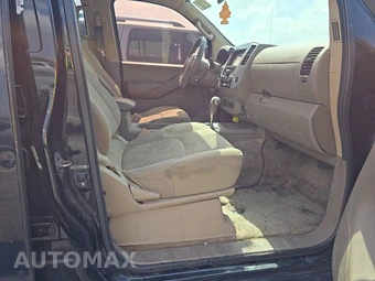 2014 Nissan Frontier SV Crew Cab Medium Bed – miniatura 8