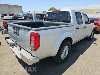2014 Nissan Frontier SV Crew Cab Medium Bed - miniatura 4