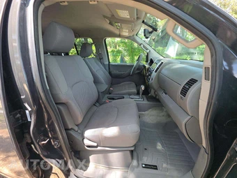 2014 Nissan Frontier SV Crew Cab Medium Bed – miniatura 18