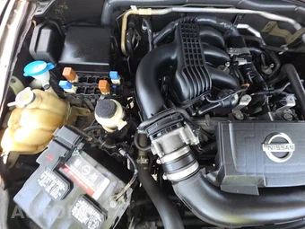 2014 Nissan Frontier SV Crew Cab Medium Bed – miniatura 23