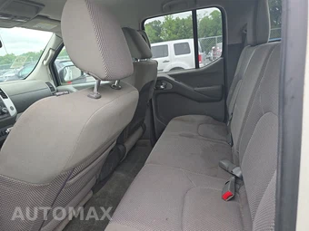 2014 Nissan Frontier SV Crew Cab Medium Bed – miniatura 13