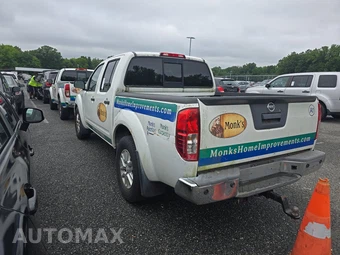 2014 Nissan Frontier SV Crew Cab Medium Bed – miniatura 6