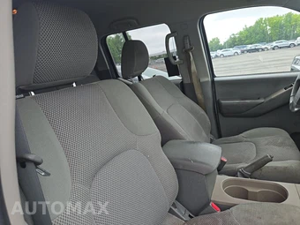 2014 Nissan Frontier SV Crew Cab Medium Bed – miniatura 8