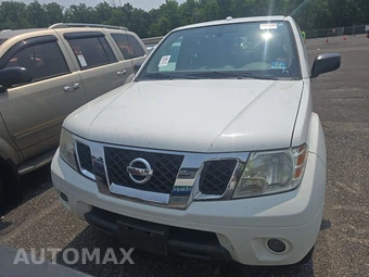 2014 Nissan Frontier SV Crew Cab Medium Bed – miniatura 2