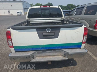 2014 Nissan Frontier SV Crew Cab Medium Bed – miniatura 5