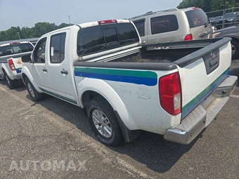 2014 Nissan Frontier SV Crew Cab Medium Bed – miniatura 6
