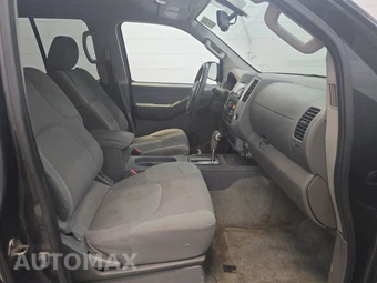 2014 Nissan Frontier SV Crew Cab Medium Bed – miniatura 8