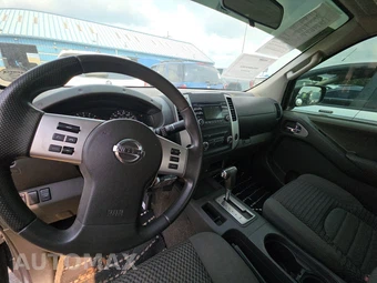 2014 Nissan Frontier SV Extended Cab Medium Bed – miniatura 11