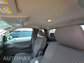 2014 Nissan Frontier SV Extended Cab Medium Bed – miniatura 17