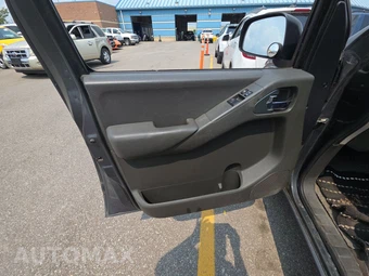 2014 Nissan Frontier SV Extended Cab Medium Bed – miniatura 9