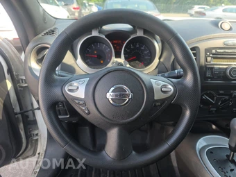 2014 Nissan JUKE S – miniatura 10