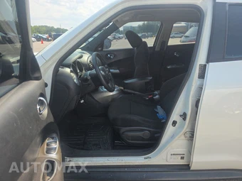 2014 Nissan JUKE S – miniatura 7
