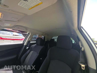 2014 Nissan JUKE S – miniatura 11