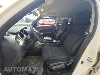 2014 Nissan JUKE S – miniatura 6