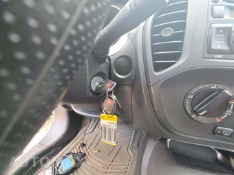 2014 Nissan JUKE S – miniatura 8