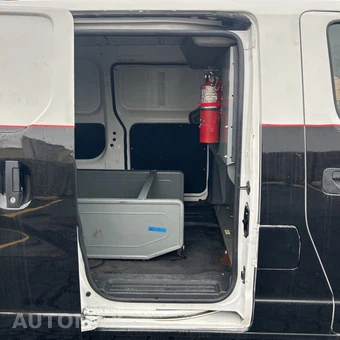 2014 Nissan NV200 Compact Cargo SV 115.2" WB - miniatura 12