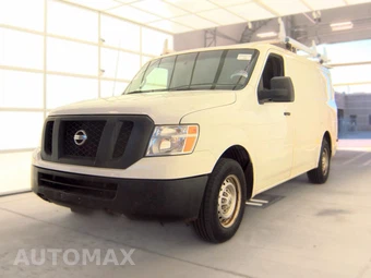 2014 Nissan NV2500 HD Cargo S Standard Roof 146.1" WB