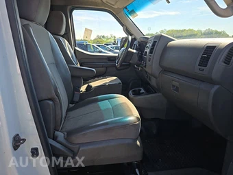 2014 Nissan NV2500 HD Cargo S Standard Roof 146.1" WB - miniatura 8