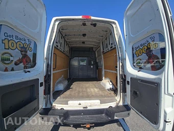 2014 Nissan NV2500 HD Cargo SV High Roof 146.1" WB - miniatura 13