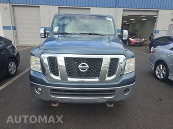 2014 Nissan NV3500 HD Passenger SL 146.1" WB - miniatura 2