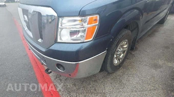 2014 Nissan NV3500 HD Passenger SL 146.1" WB - miniatura 25