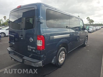 2014 Nissan NV3500 HD Passenger SL 146.1" WB - miniatura 4
