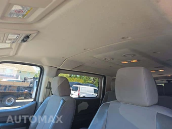 2014 Nissan NV3500 HD Passenger SV 146.1" WB - miniatura 11