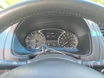 2014 Nissan Pathfinder Hybrid Platinum - miniatura 18