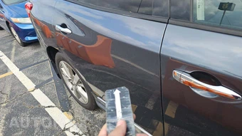 2014 Nissan Pathfinder Hybrid Platinum - miniatura 53