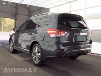 2014 Nissan Pathfinder Hybrid Platinum - miniatura 8