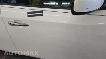 2014 Nissan Pathfinder Hybrid SV – miniatura 27